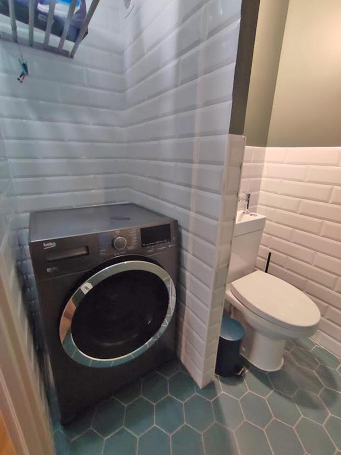 Au Cocon De Joy, T3 Duplex, Wifi, 4 Personnes Apartment Bagneres-de-Luchon Exterior photo